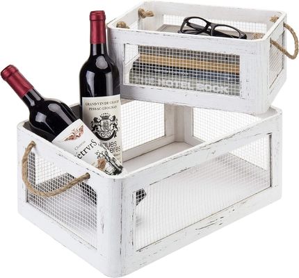 Caja de almacenamiento de madera blanca de época multifuncional con asas y paneles laterales de alambre de malla
