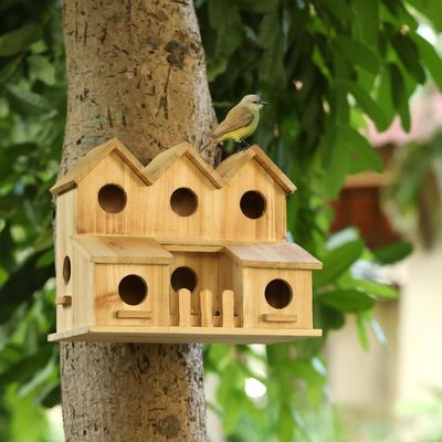 Casa de pájaros de madera hecha a mano con 8 agujeros estilo tapa corredera Color de madera de abedul sin terminar