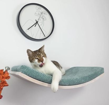 Casa Muebles Estante de percha de madera Lugar para dormir con almohada suave para bebés y niños