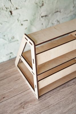 Tabla de 3 niveles de madera con estantes para joyería