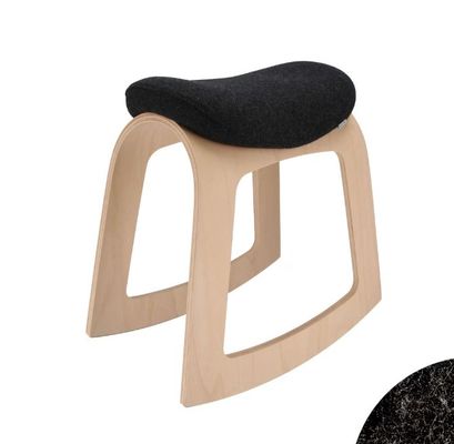 Impresión de la oficina del hogar Ergonomic saddle taburete con construcción moderna de madera