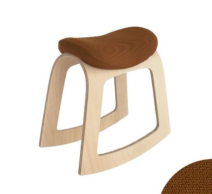 Impresión de la oficina del hogar Ergonomic saddle taburete con construcción moderna de madera