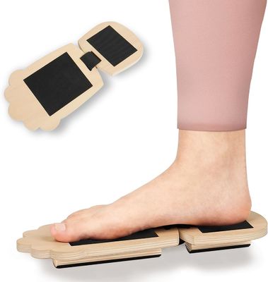 Tabla de equilibrio de pie único antideslizante en color de madera para el fortalecimiento y la recuperación del tobillo