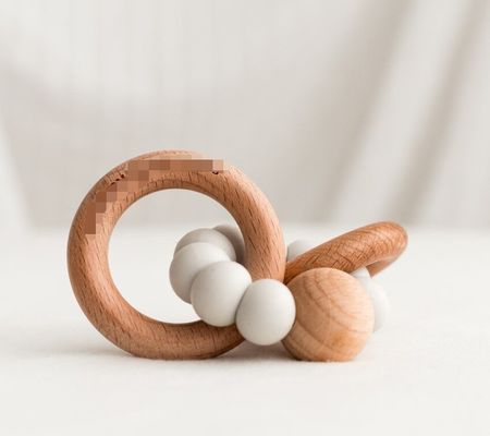 Personalizado Europa Característica regional Cadena de madera con bolas de madera Juguete ideal para niños
