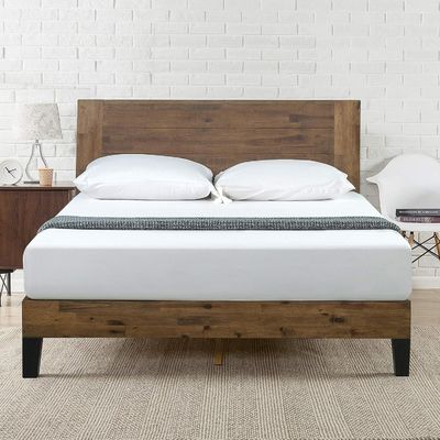 Cuadro de cama de plataforma de madera de pino de gran cantidad con cabecera y soporte de pizarra de madera