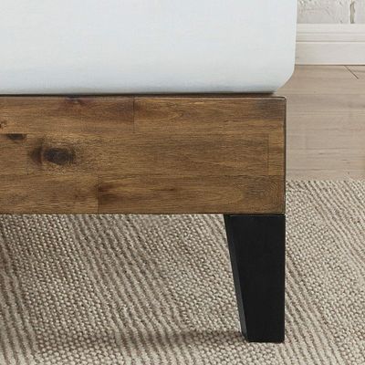 Cuadro de cama de plataforma de madera de pino de gran cantidad con cabecera y soporte de pizarra de madera