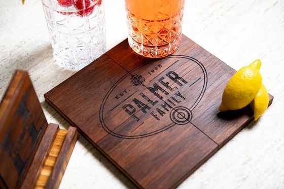 Camisetas con soporte opcional hechas de bambú, haya, nuez, roble, MDF o pino