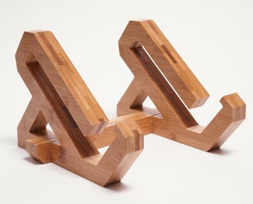 Estante de bambú ajustable para portátil y portable en un diseño conveniente