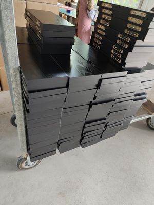 Conjunto de 2 estanterías flotantes de madera de estilo rústico para una exquisita decoración del hogar