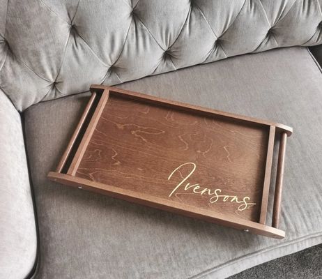 Desayuno rectangular en bandeja con piernas plegables ahorra espacio y disfruta de aperitivos personalizados