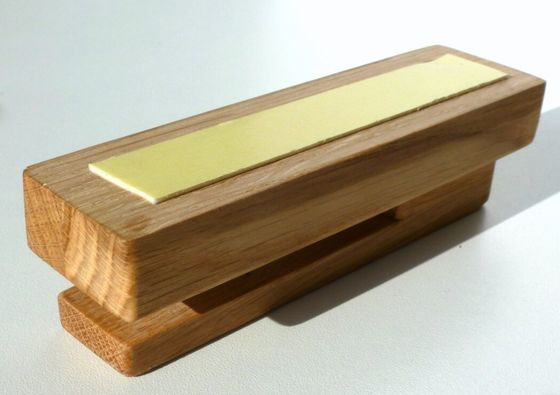 Clasificación del porta toallas de madera Estante no plegable Ganchos de madera de nuez según su solicitud