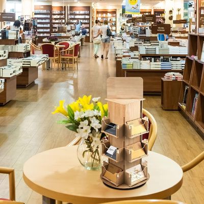 Muebles de sala de estar 3 Nivel 4 Stand de pantalla giratoria de madera lateral con rotación 360