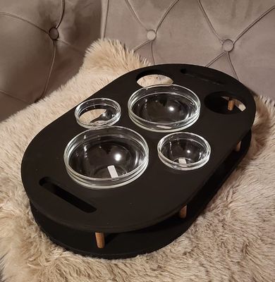 202406 Bar de sofá negro con 4 cuencos de vidrio