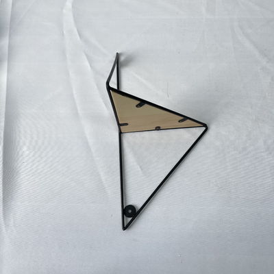 Estante de exhibición de esquina de pared triangular de madera de metal multifunción para almacenamiento en el hogar