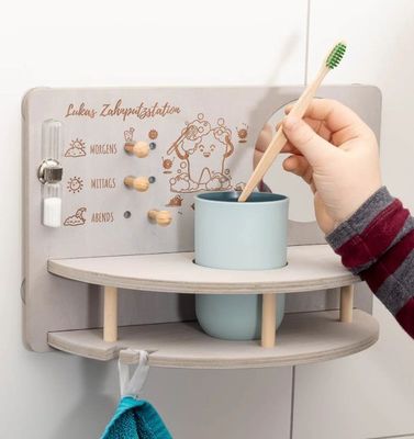 Temática de amor Estación de cepillado de dientes para niños con espejo enmarcado en madera y ahorro de espacio