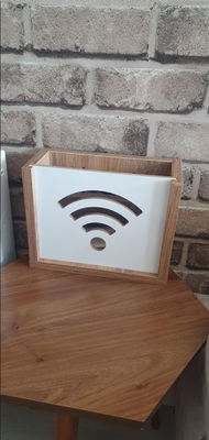 Router montado en la pared escondido almacenamiento de módem de Internet con caja de madera decorativa Wifi