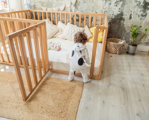 OEM Eco amigable cama de madera con protección extra cama de bebé cama de juego niño cama de madera maciza