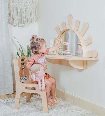 Sala de estar Mesa de actividades montada en la pared con silla PANEL estilo de madera Muebles para niños pequeños