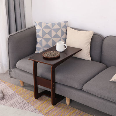 Tabla de café de madera moderna de madera de pino curvada de madera sólida para el salón o el dormitorio