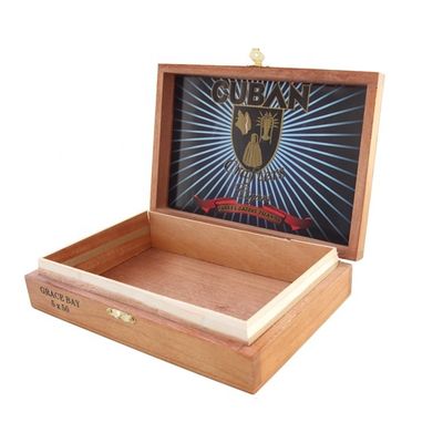 Caja de cigarrillos de madera hecha a mano certificada FSC con impresión y embalaje de logotipo personalizado