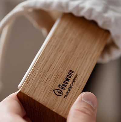 Diseño funcional soporte de computadora portátil de madera para Macbook multifuncional y ergonómico