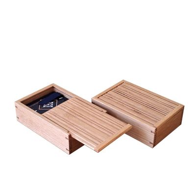 Caja de tapa deslizante de madera de color personalizable para tarjetas de visita en orden personalizado de color plano