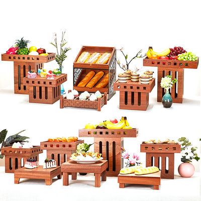 Logotipo personalizable aceptable 3 niveles de madera tarta de frutas de exhibición para postre