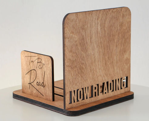 Logotipo personalizado Estante de libros de madera cuadrada para el Día de la Madre Libros de regalo Almacenamiento y organización