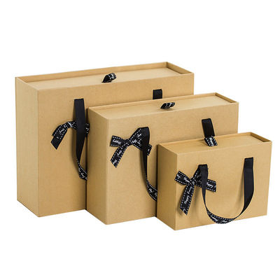 Impresión en relieve Manejo de pedido personalizado Acceptado Papel Caja de regalo con mango
