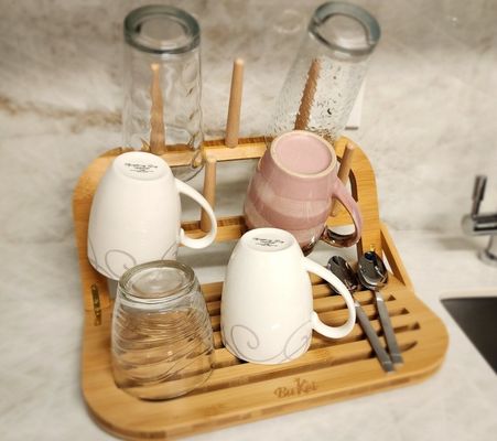 Clasificación Estante de secado de botellas de bambú para bebés para viajes con cepillo y secador