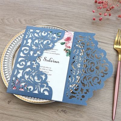Impresionante tarjeta de invitación de bodas cortada con láser para la fiesta Europa