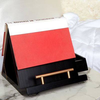 Muestra gratuita Libro de recetas plegable Stand para la cocina Contador de triángulo Portador de página