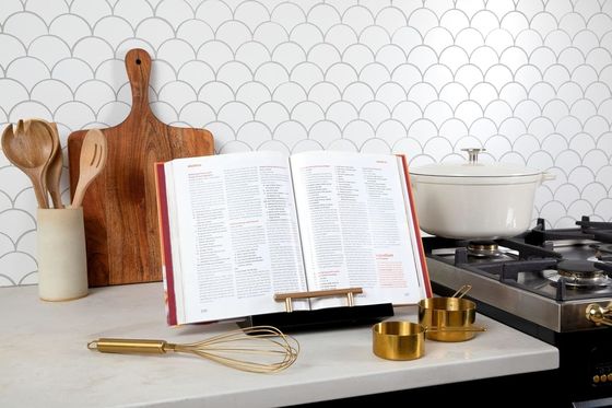 Muestra gratuita Libro de recetas plegable Stand para la cocina Contador de triángulo Portador de página