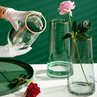 Vaso de vidrio verde de estilo moderno de color puro personalizado Decoración para el hogar para el aniversario
