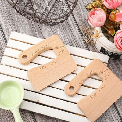 OEM Cuchillo de madera para niños para cocinar Peces lindos de forma de dinosaurio Juguete de cocina Cortador de verduras