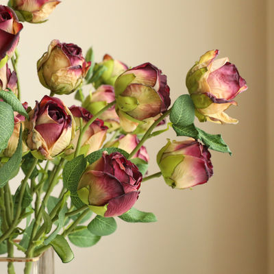Decoración de flores de rosa de seda artificial personalizada para todos los festivales y celebraciones