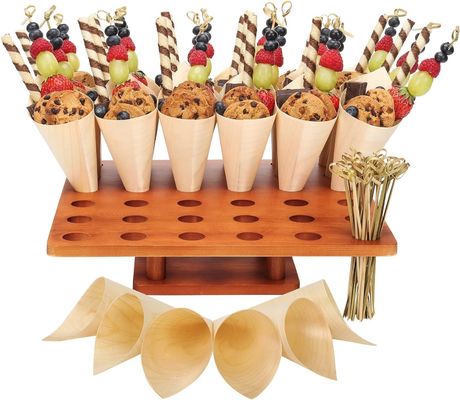 Estante de cone de helado de madera de color simple para camiones de comida o eventos de catering