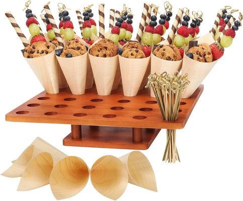 Estante de cone de helado de madera de color simple para camiones de comida o eventos de catering