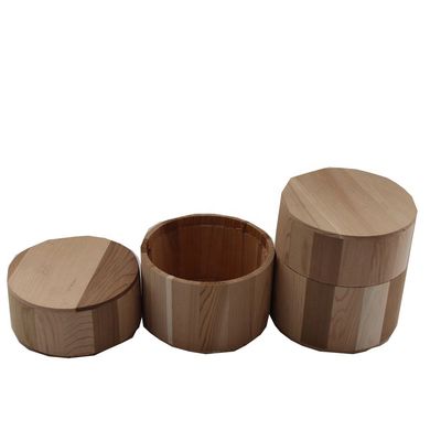 Manija pulida Logotipo personalizado Acceptable Jar de vela de madera de cedro con tapa de madera