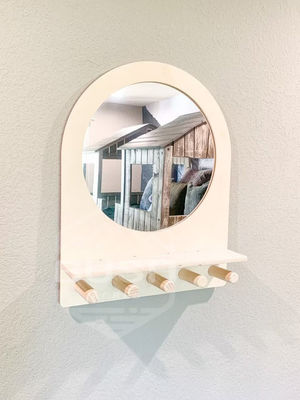 Estante Montessori Espejo infantil para niños Entrada y cuidado personal en el baño del hotel