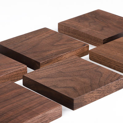 Logotipo personalizado Acceptable Walnut Cherry Wood Coaster para el estilo de diseño minimalista ecológico