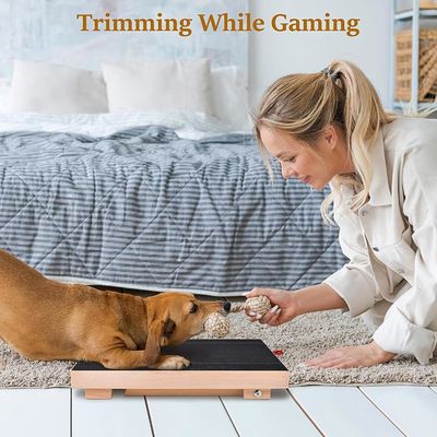 Pad de rascar para perros de madera con tapa extraíble y caja de golosinas para recortar uñas