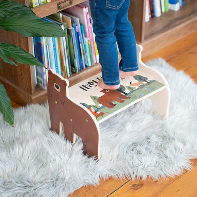 Muestra gratuita de diseño moderno regalo de Pascua niños taburete de paso de oso para niños