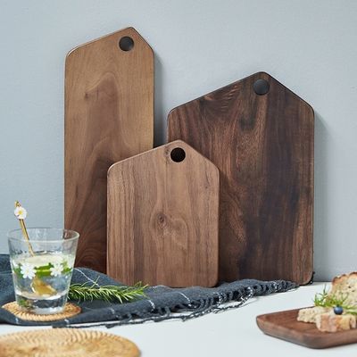 Logotipo personalizado Aceptado Hecho a mano estilo nórdico forma de montaña Black Walnut Pan Board