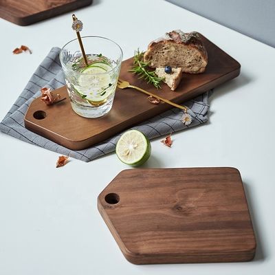 Logotipo personalizado Aceptado Hecho a mano estilo nórdico forma de montaña Black Walnut Pan Board