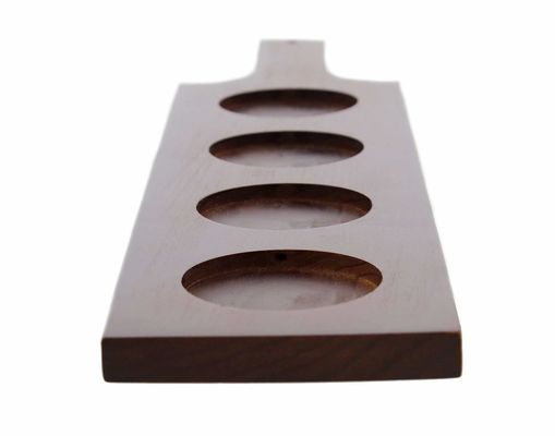 Color de mancha Paddle de degustación de cerveza de madera personalizada con bandeja de soporte de vidrio certificado FSC