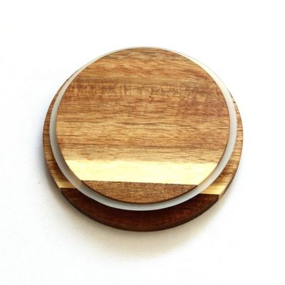 Envases de velas de vidrio con tapa de madera de acacia certificada FSC para su fácil apertura y certificado FSC