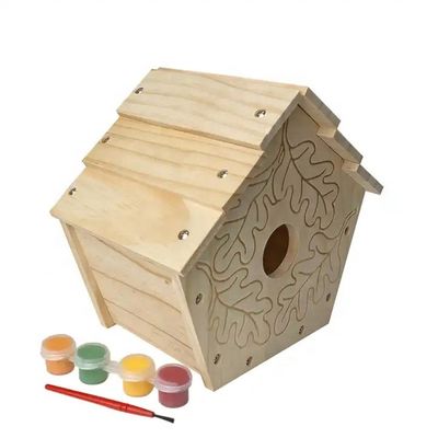 Logotipo personalizado Alimentador de aves de madera aceptable para alimentar aves silvestres en pintura decorativa