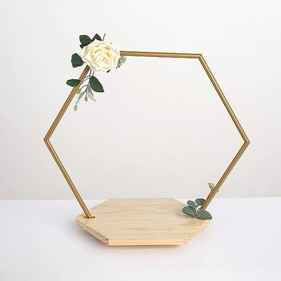 Stand de pastel hexagonal de madera personalizado con marco de metal Bambú y nuez con descuento