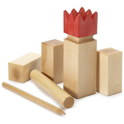 Lleve sus actividades al aire libre al siguiente nivel con el juego de madera dura Kubb Yard